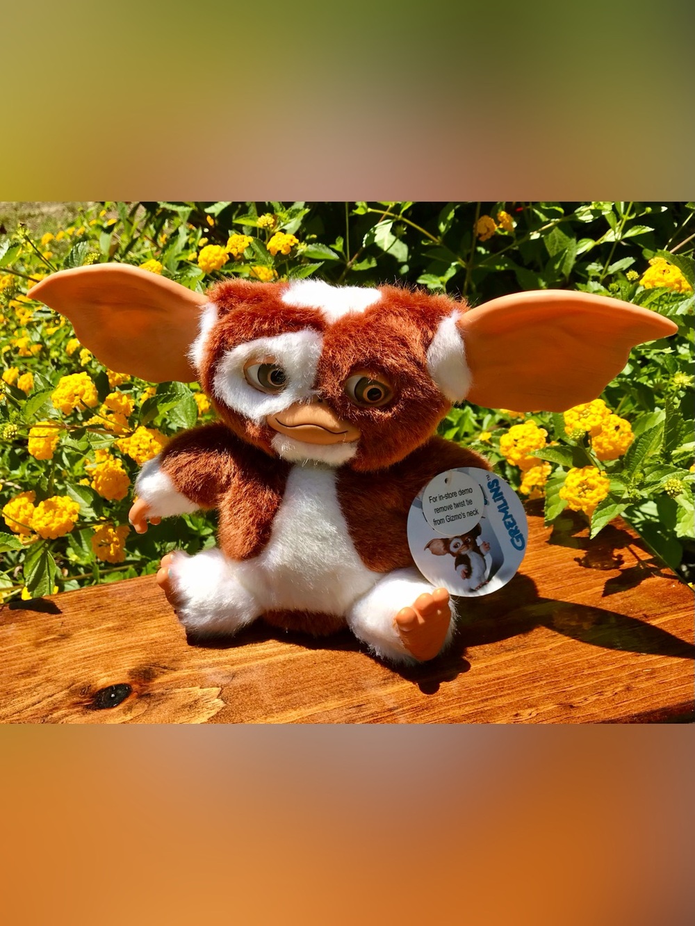 NEW NECA Gremlins Movie Animated Gizmo Doll Toy Plush Animatronic & Sound Toy - Picture 3 of 16